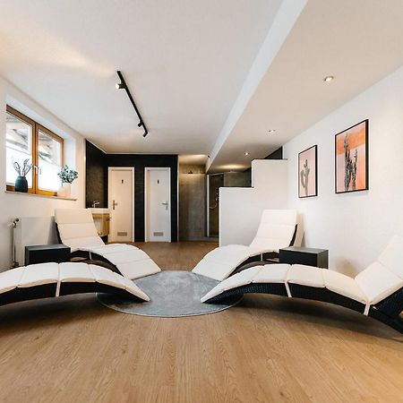 Moderne 2 Zi.-Fewo Blackforest Art Barrierefrei Naehe Freiburg سيمونسوالد المظهر الخارجي الصورة