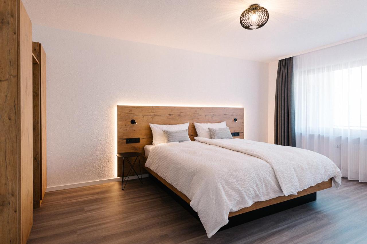 Moderne 2 Zi.-Fewo Blackforest Art Barrierefrei Naehe Freiburg سيمونسوالد المظهر الخارجي الصورة