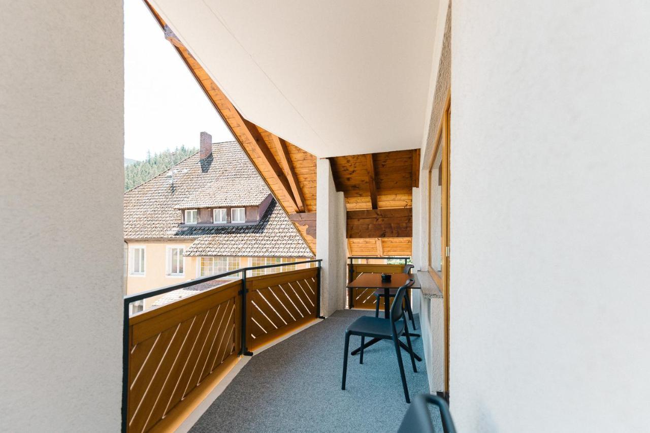 Moderne 2 Zi.-Fewo Blackforest Art Barrierefrei Naehe Freiburg سيمونسوالد المظهر الخارجي الصورة