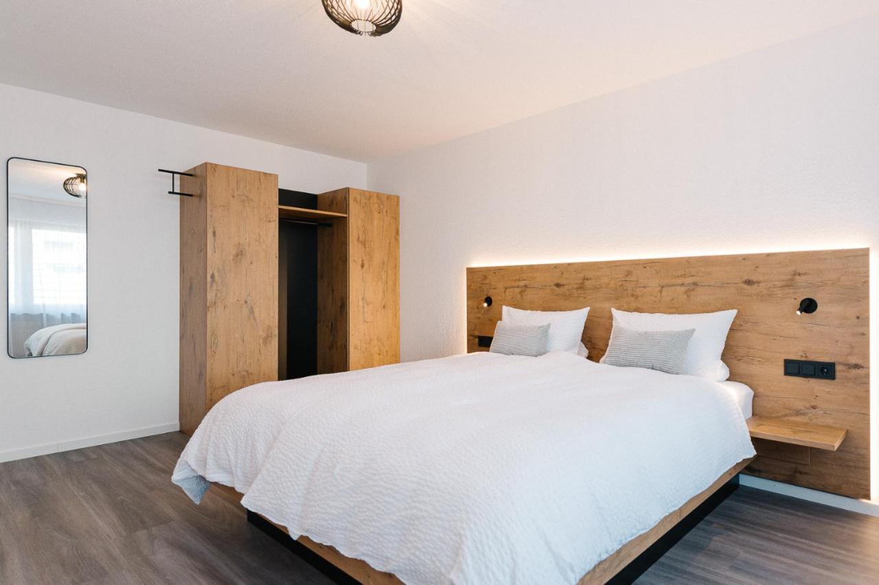 Moderne 2 Zi.-Fewo Blackforest Art Barrierefrei Naehe Freiburg سيمونسوالد المظهر الخارجي الصورة